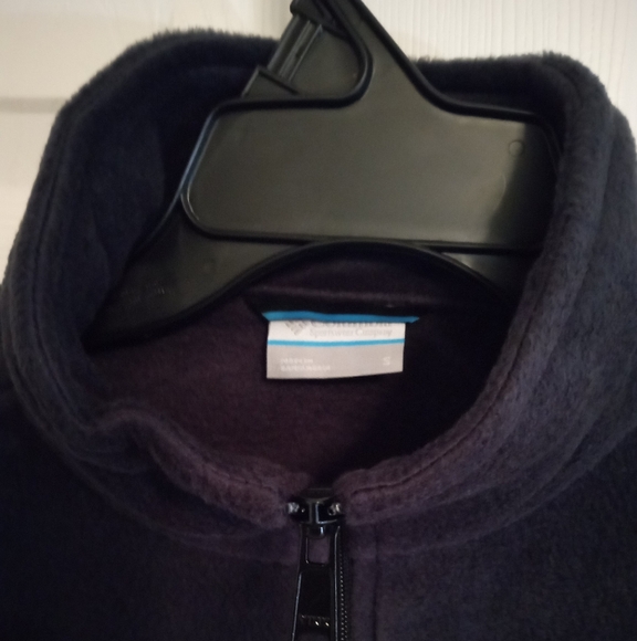 Men's Columbia small black fleece vest new with tags - Picture 2 of 4